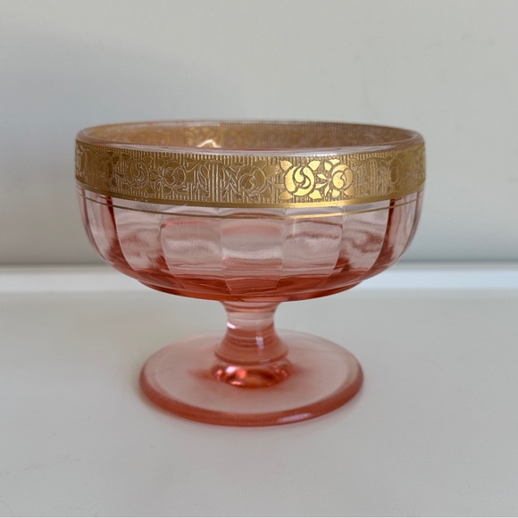 Vintage Pink Glass Footed Compote Candy Dish Gold Trim Tiffin Rambler Rose - Picture 4 of 14